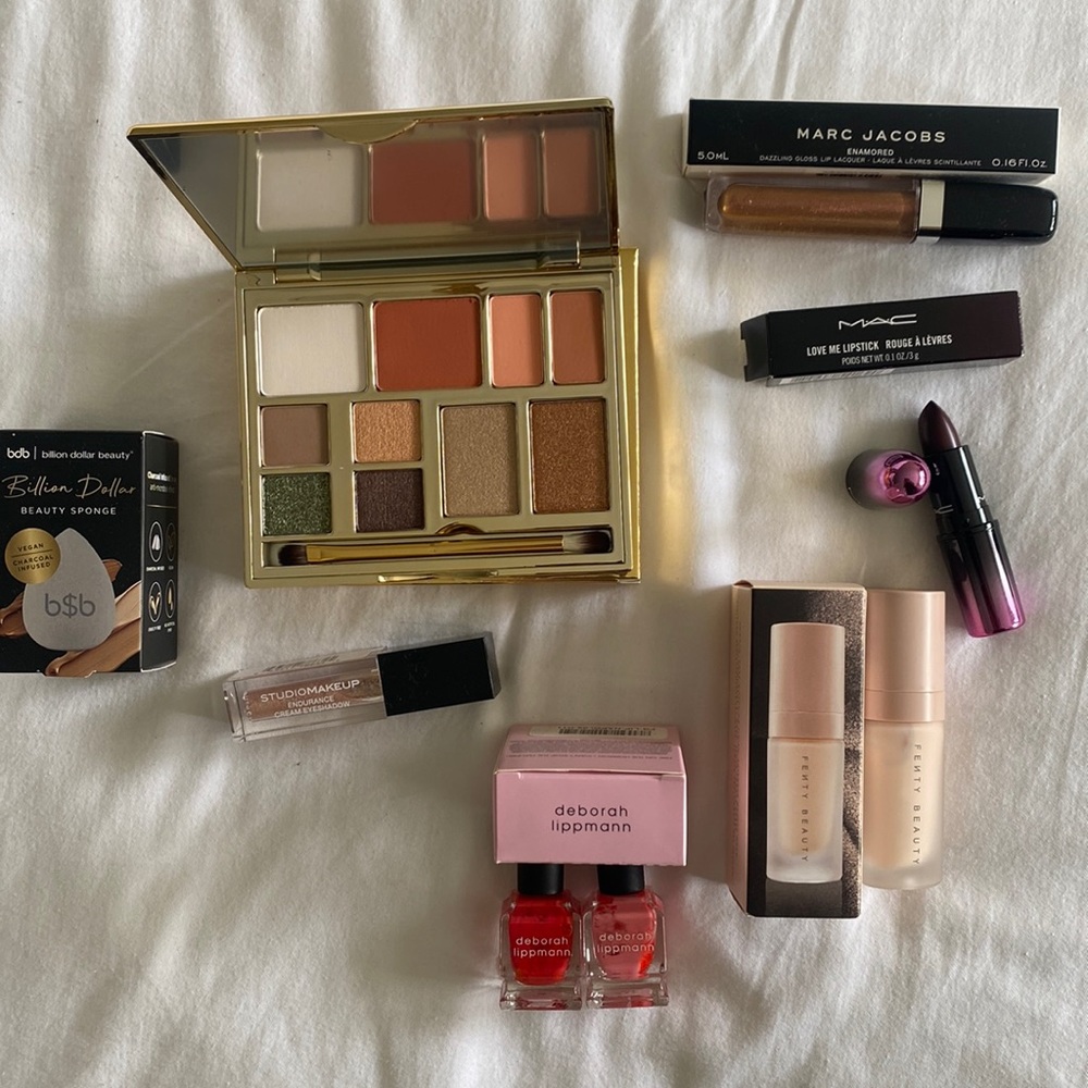 NEW Beauty make up Big lot